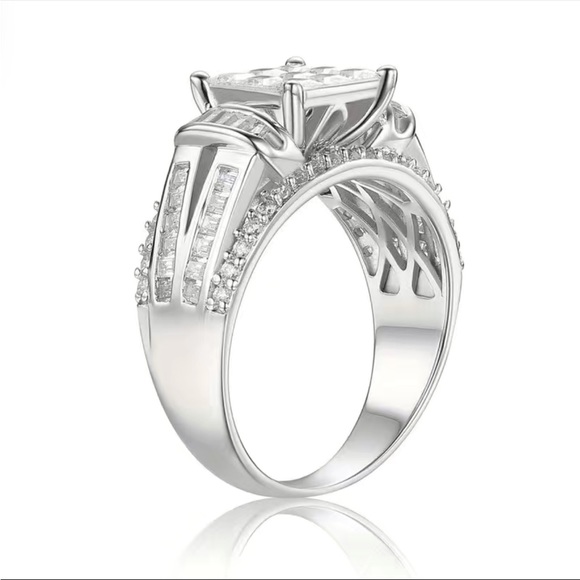 New 925 Silver Princess Cut Engagement Wedding Bridal Party Diamond Ring - Picture 2 of 6